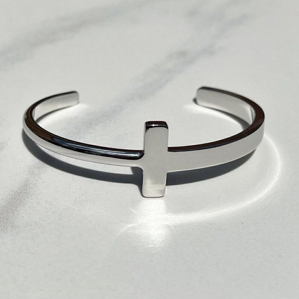 New! “Ximena” Adjustable Silver Bracelet